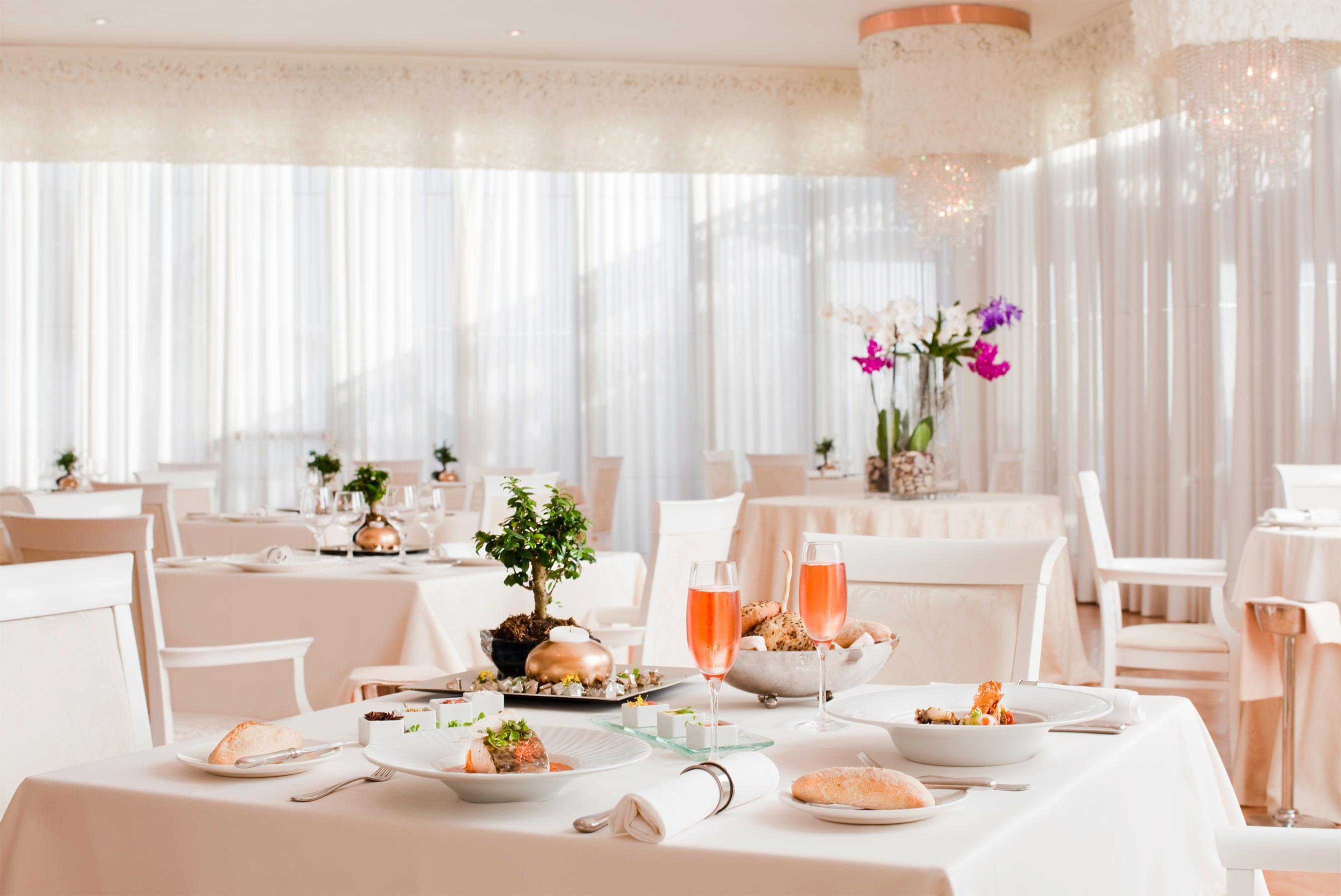 อิเบโรสตาร์ แกรนด์ โฮเต็ล ซาโลเม - สำหรับผู้ใหญ่เท่านั้น Hotel Costa Adeje  ภายนอก รูปภาพ