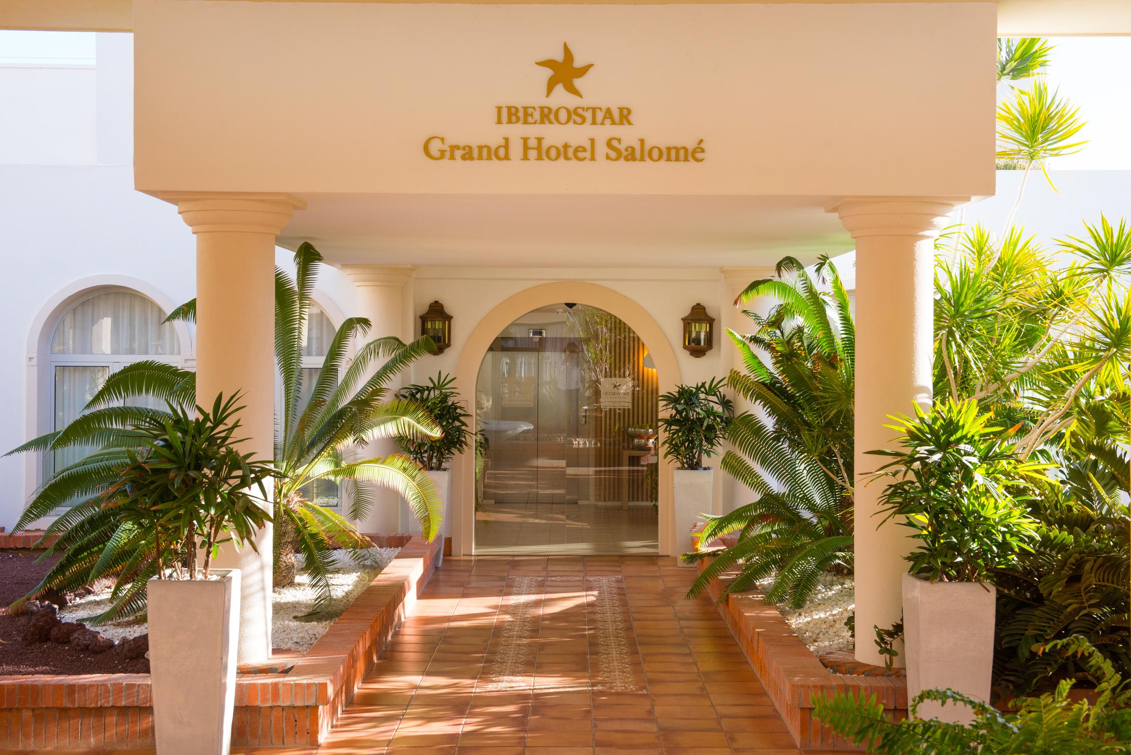 อิเบโรสตาร์ แกรนด์ โฮเต็ล ซาโลเม - สำหรับผู้ใหญ่เท่านั้น Hotel Costa Adeje  ภายนอก รูปภาพ