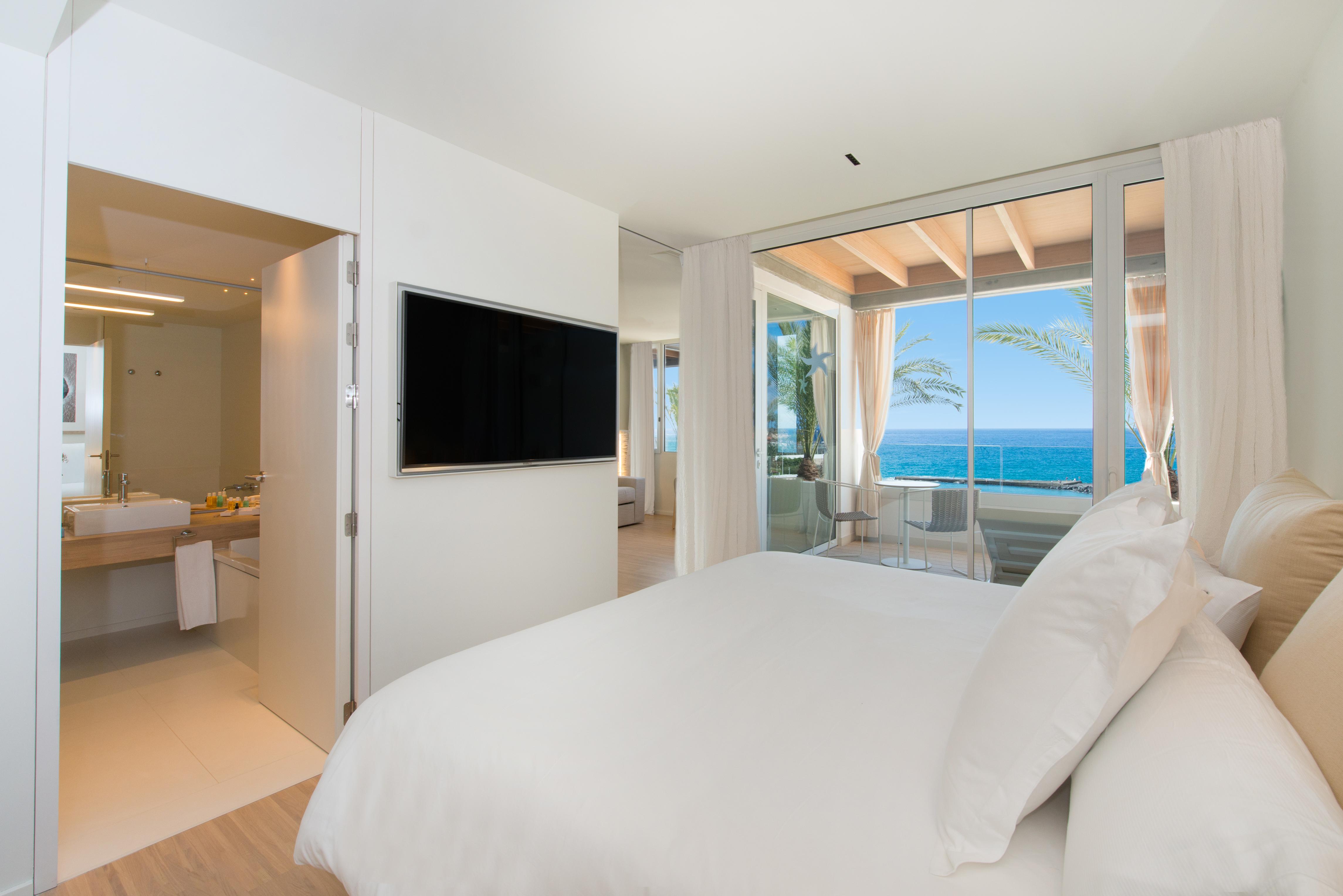 อิเบโรสตาร์ แกรนด์ โฮเต็ล ซาโลเม - สำหรับผู้ใหญ่เท่านั้น Hotel Costa Adeje  ภายนอก รูปภาพ