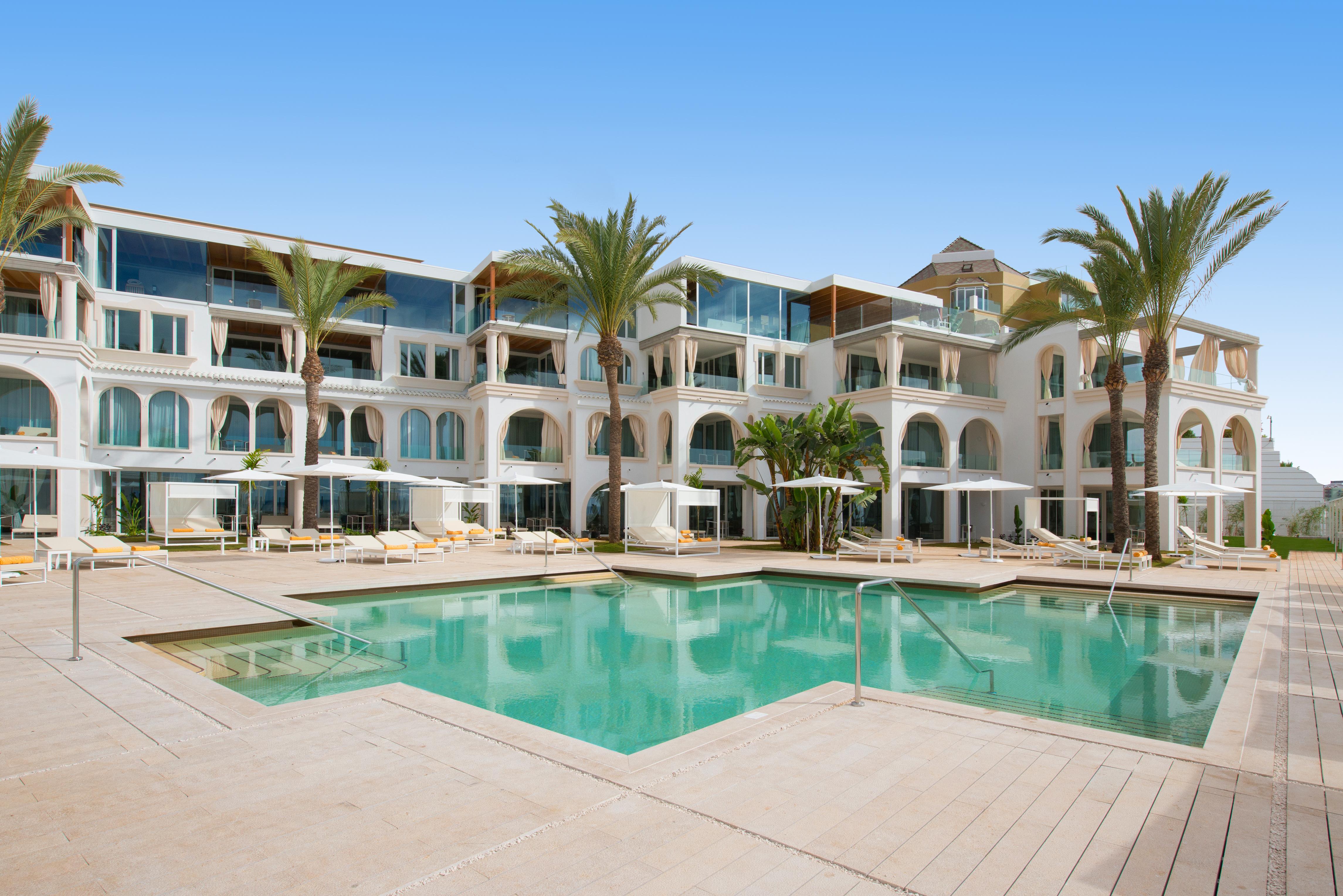 อิเบโรสตาร์ แกรนด์ โฮเต็ล ซาโลเม - สำหรับผู้ใหญ่เท่านั้น Hotel Costa Adeje  ภายนอก รูปภาพ
