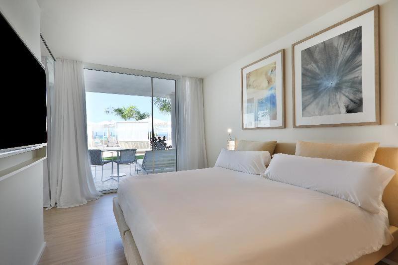 อิเบโรสตาร์ แกรนด์ โฮเต็ล ซาโลเม - สำหรับผู้ใหญ่เท่านั้น Hotel Costa Adeje  ห้อง รูปภาพ